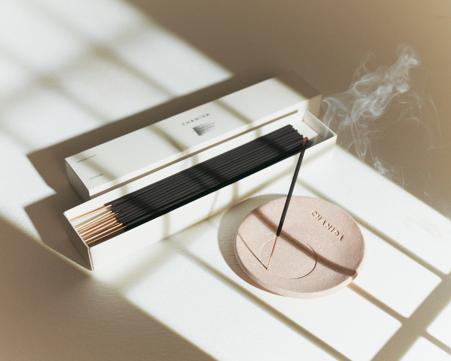 線香 / Incense Sticks